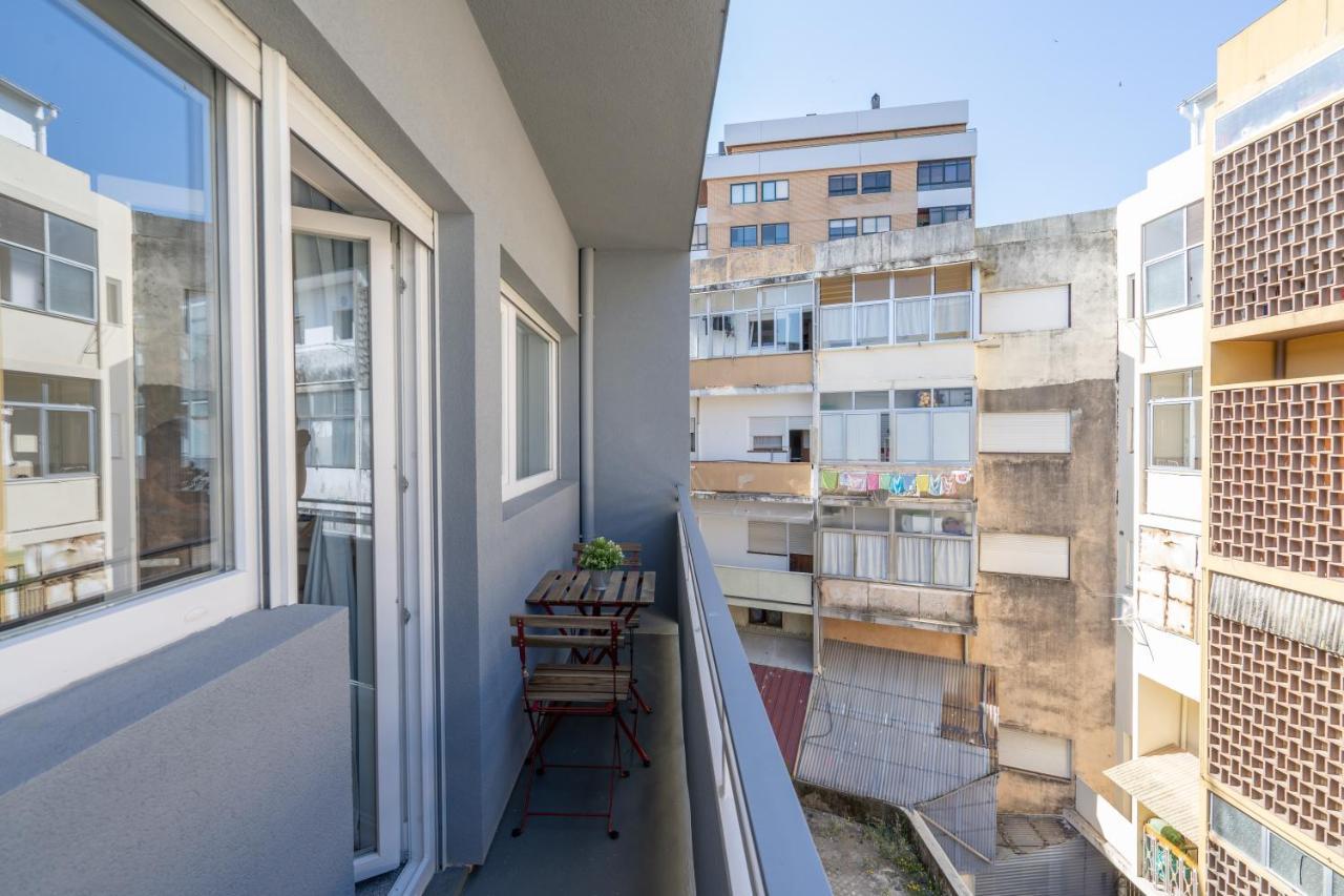 Sweet Sunny Flat W/ Balcony - Gaia Apartment Vila Nova de Gaia Exterior photo